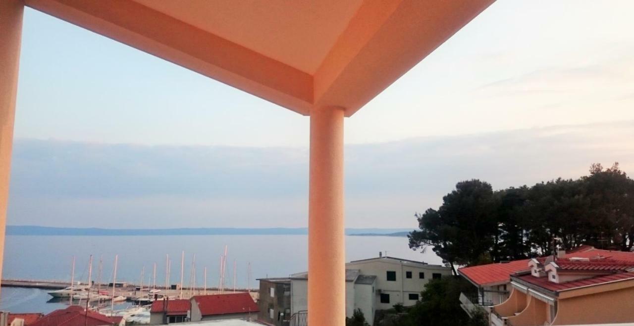 Apartments Mia Baška Voda Екстериор снимка