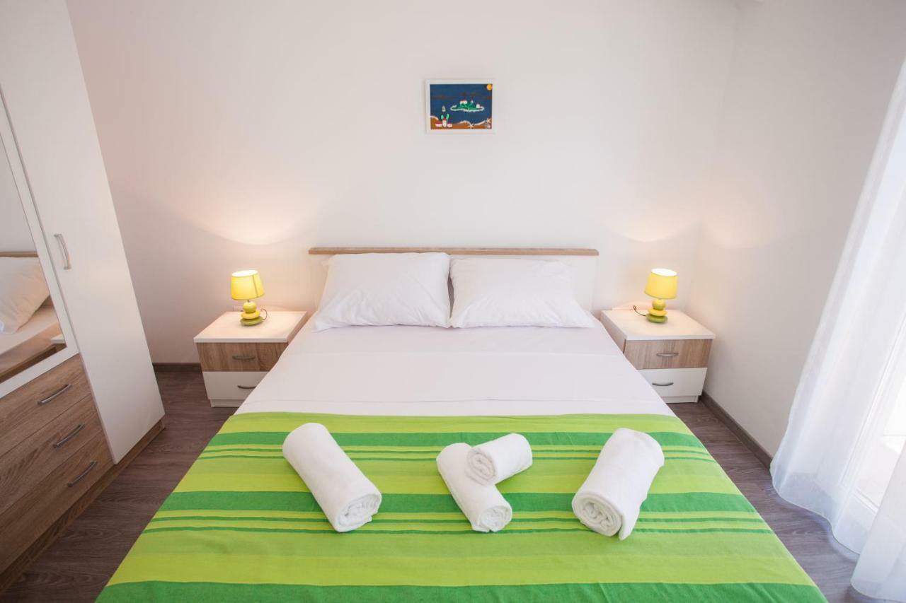 Apartments Mia Baška Voda Екстериор снимка