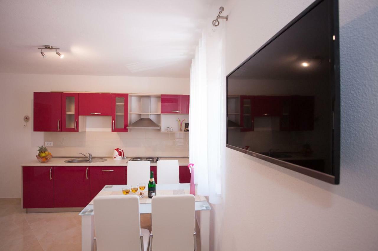Apartments Mia Baška Voda Екстериор снимка