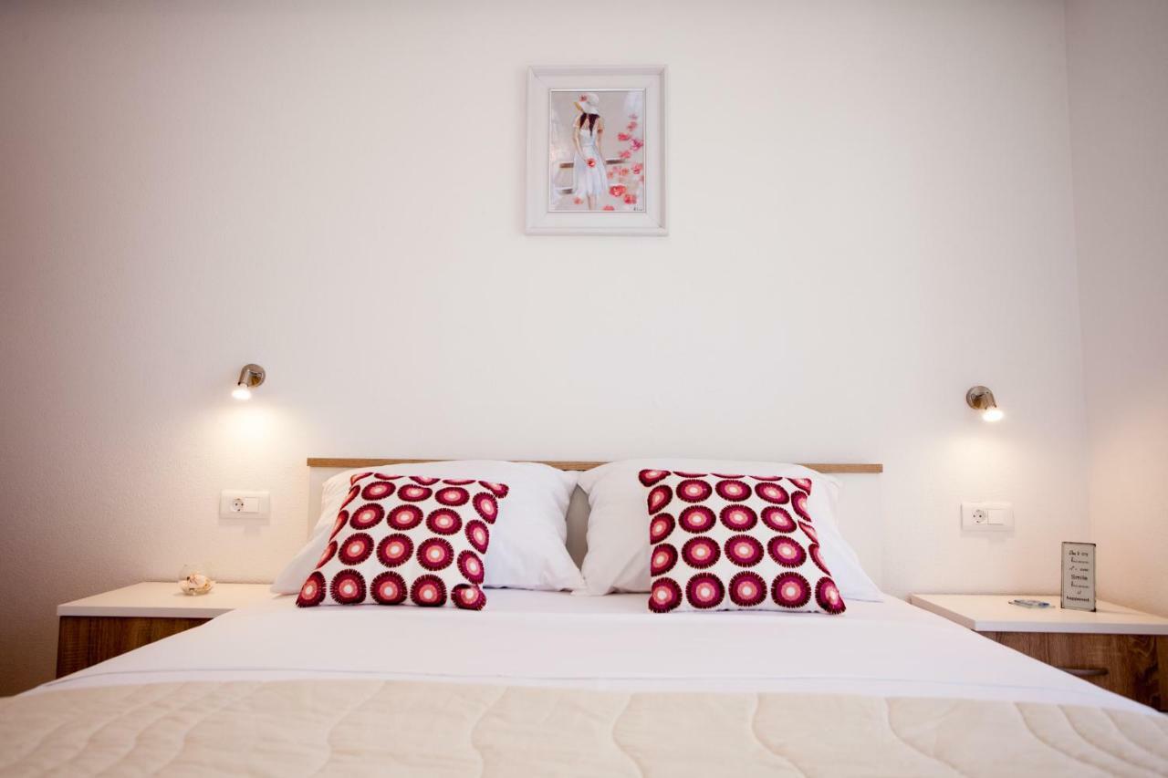 Apartments Mia Baška Voda Екстериор снимка