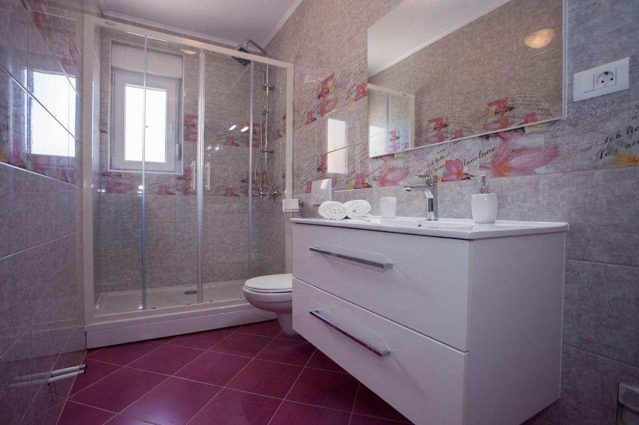 Apartments Mia Baška Voda Екстериор снимка